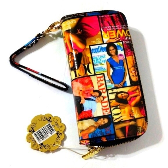 NWT Glossy Magazine Michelle Obama Wristlet Thick Wallet - Picture 1 of 9